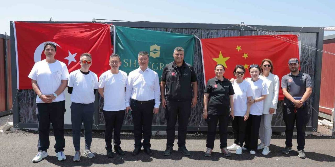 Ünlü Otel Zinciri Enkaz Kentte 300 Konteynerlik Yaşam Alanı Kurdu