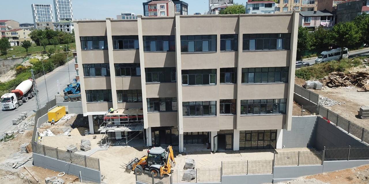Yarımburgaz Semt Konağı’nın Açılışı İçin Geri Sayım Başladı