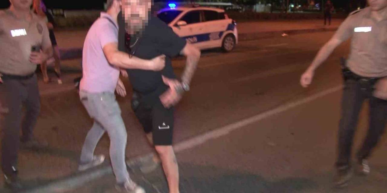 Kadıköy’de Denetimde Basın Mensuplarına Küfür Ve Tehditler Ederek Saldırmaya Çalıştı