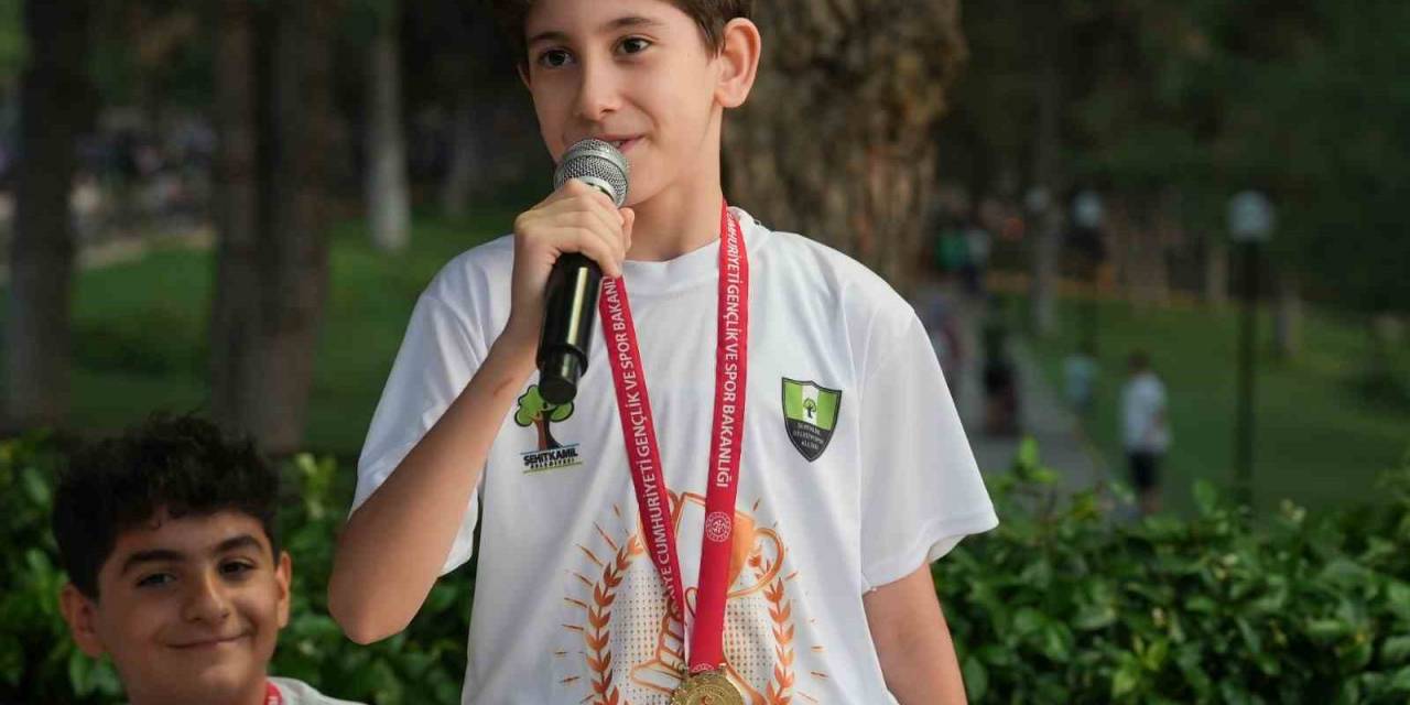 Fadıloğlu, Potanın Şampiyonlarıyla Buluştu