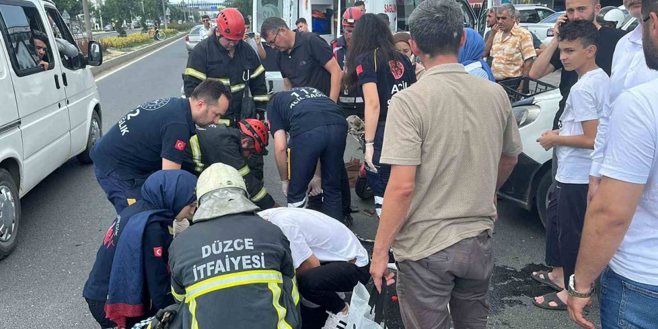 Elektrikli Bisikleti İle Ters Şeride Girince Ölümden Döndü