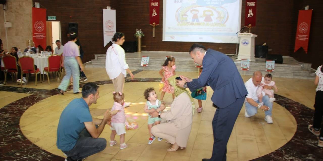 Elazığ’da Koruyucu Aile Günü Etkinlikleri
