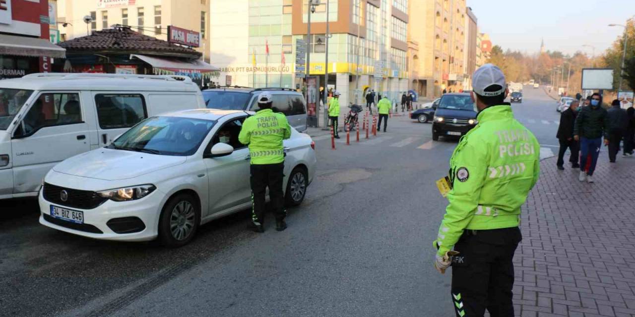 Karabük’te 771 Sürücüye 1 Milyon 731 Bin 629 Lira Para Cezası Kesildi