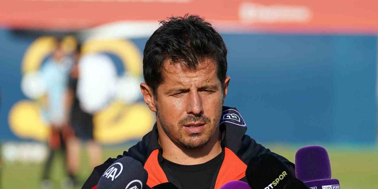 Emre Belözoğlu: "4 Oyuncu Almayı Düşünüyoruz"