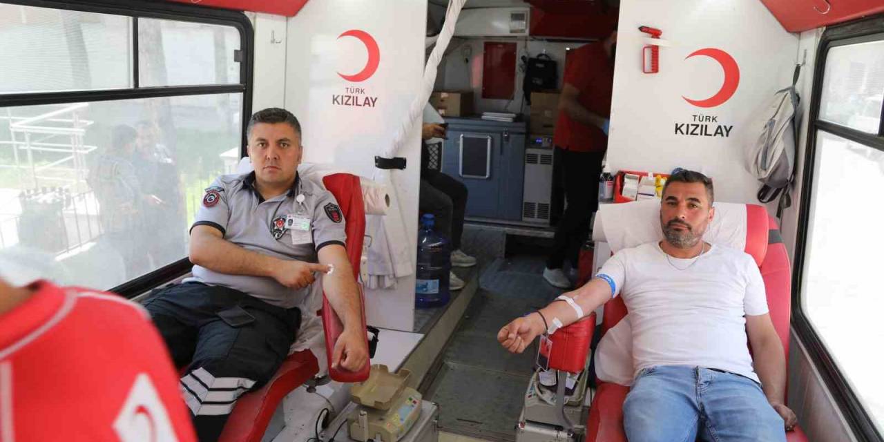 Kızılay Kavak’ta Kan Bağışı Topladı