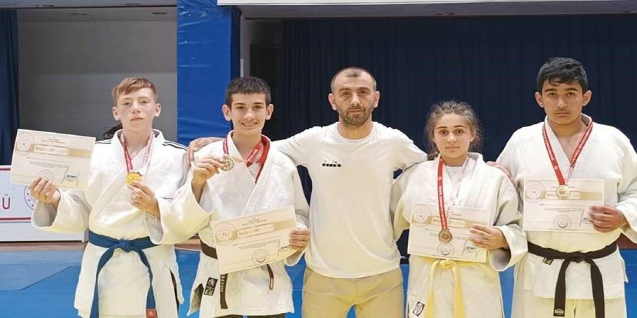 İlkadımlı Sporcular Bolu’dan 4 Birincilikle Döndü