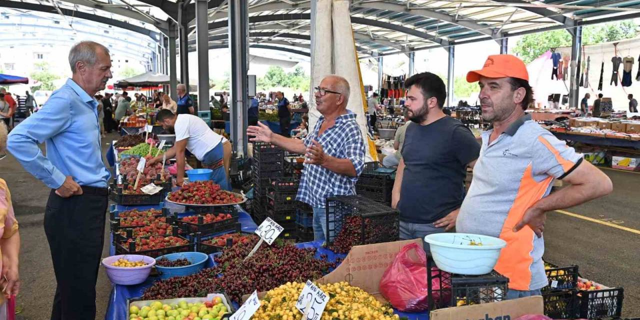 Başkan Uzunlar, Semt Pazarlarında Vatandaşla Buluştu