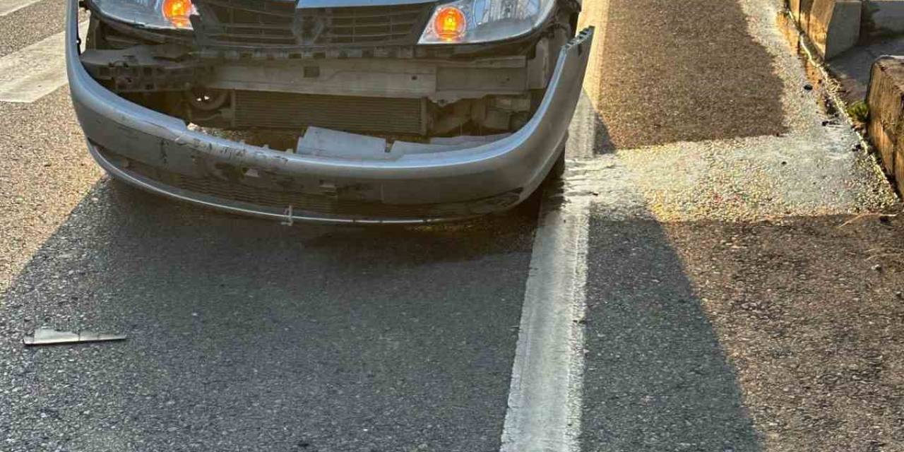 Seyir Halindeki Otomobile Arkadan Çarptı:1 Yaralı