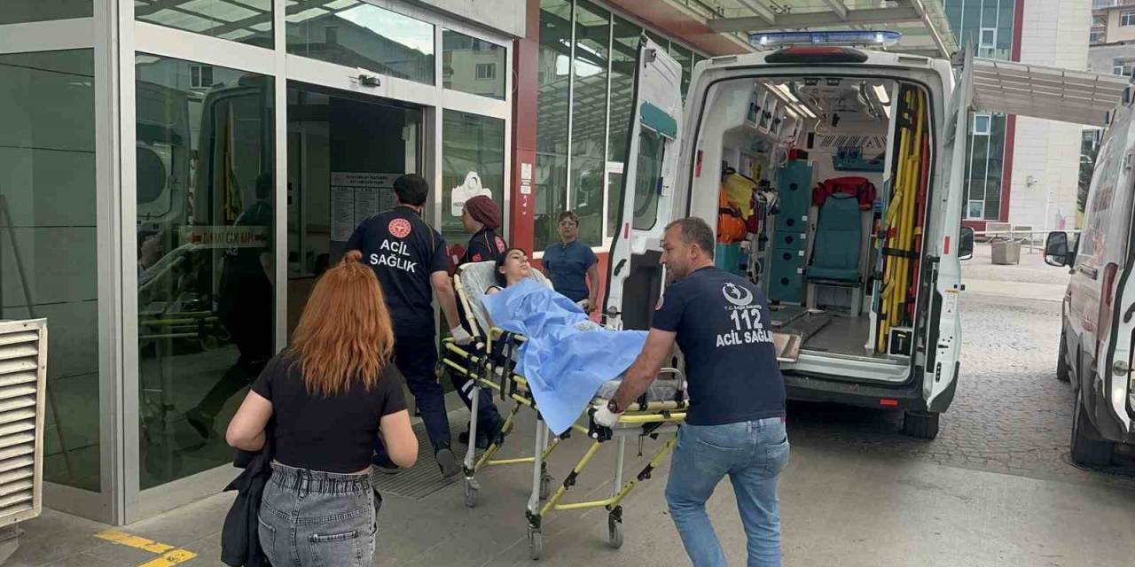 46 Kişi Yemekten Zehirlendi