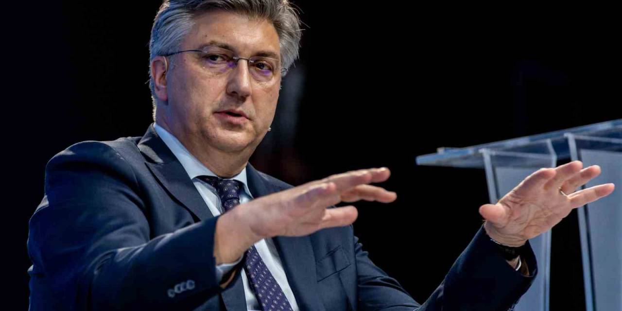 Hırvatistan Cumhurbaşkanı Milanoviç’ten Darbe İddiası