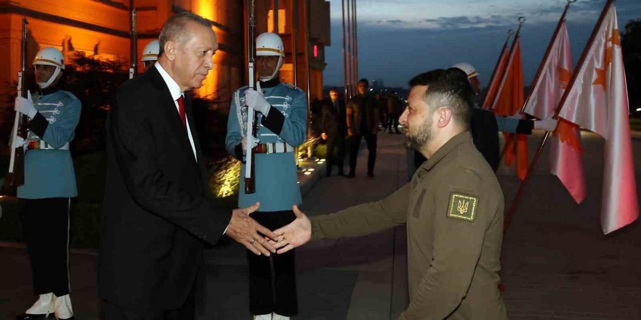 Cumhurbaşkanı Erdoğan İle Zelenski Görüşmesi Başladı