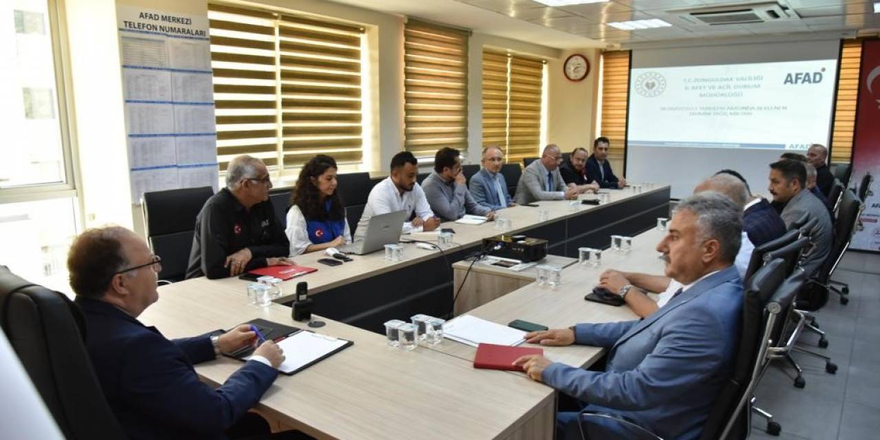 Zonguldak’ta Afad Koordinasyon Merkezi 24 Saat Esasıyla Faaliyete Geçti