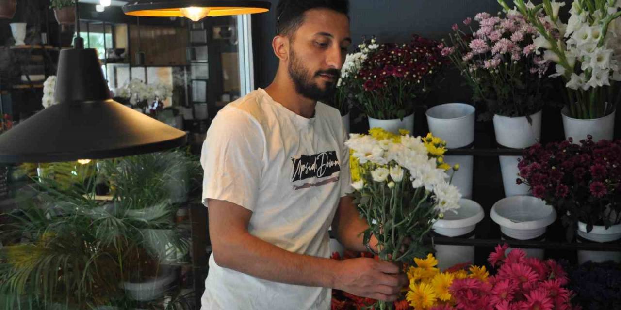 Çiçekçilerden Bitkilerin Yazlık Bakım Konusunda Önemli Uyarı