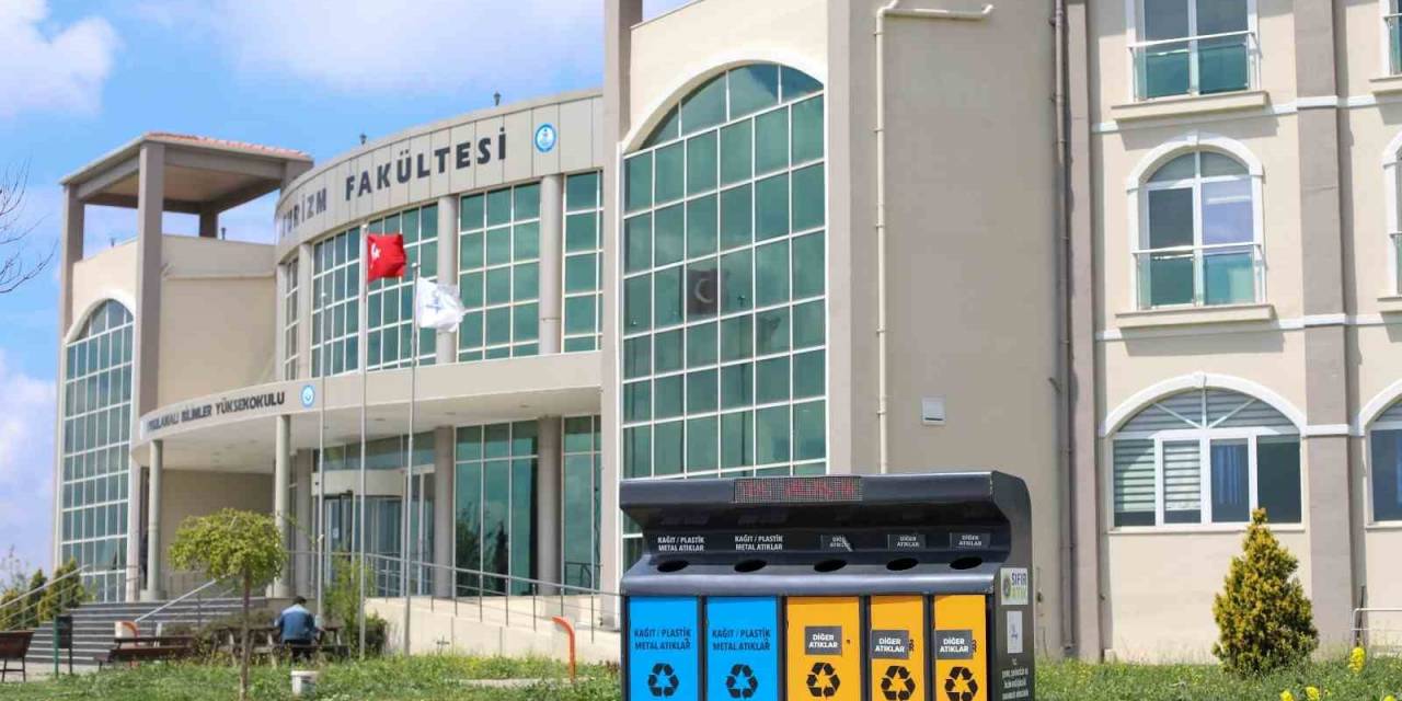Deü’nün Sıfır Atık Projesi, Bin 500 Ton Atığı Ekonomiye Kazandırdı