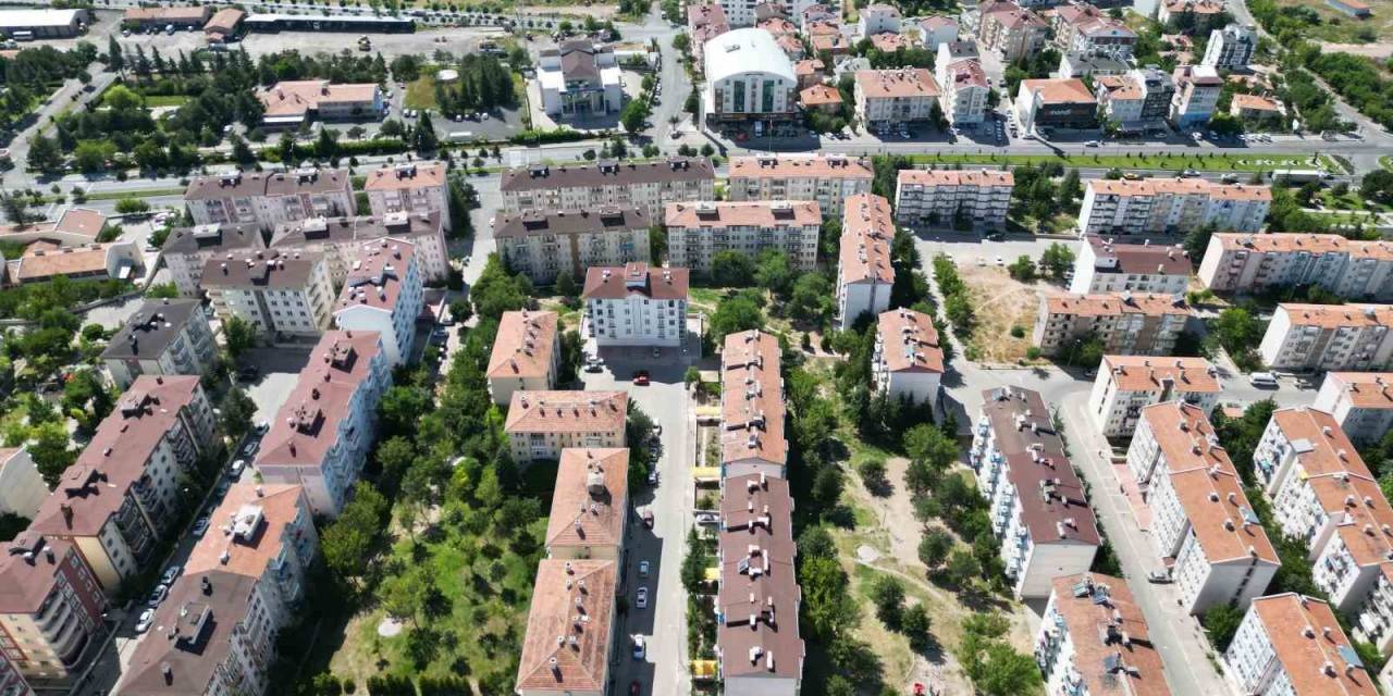 Nevşehir’de Park Yenileme Çalışmaları Başladı