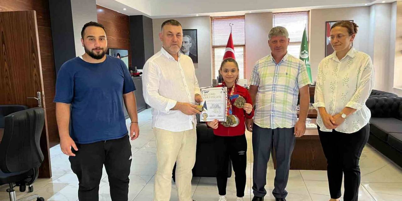 Başkan Yavuz Avrupa Şampiyonunu Ağırladı