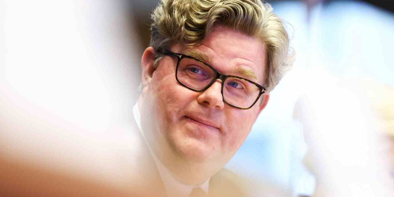 İsveç Hükümeti, Kur’an-ı Kerim Yakma Eylemlerini Durdurmak İçin Yasa Değişikliğini Görüşüyor