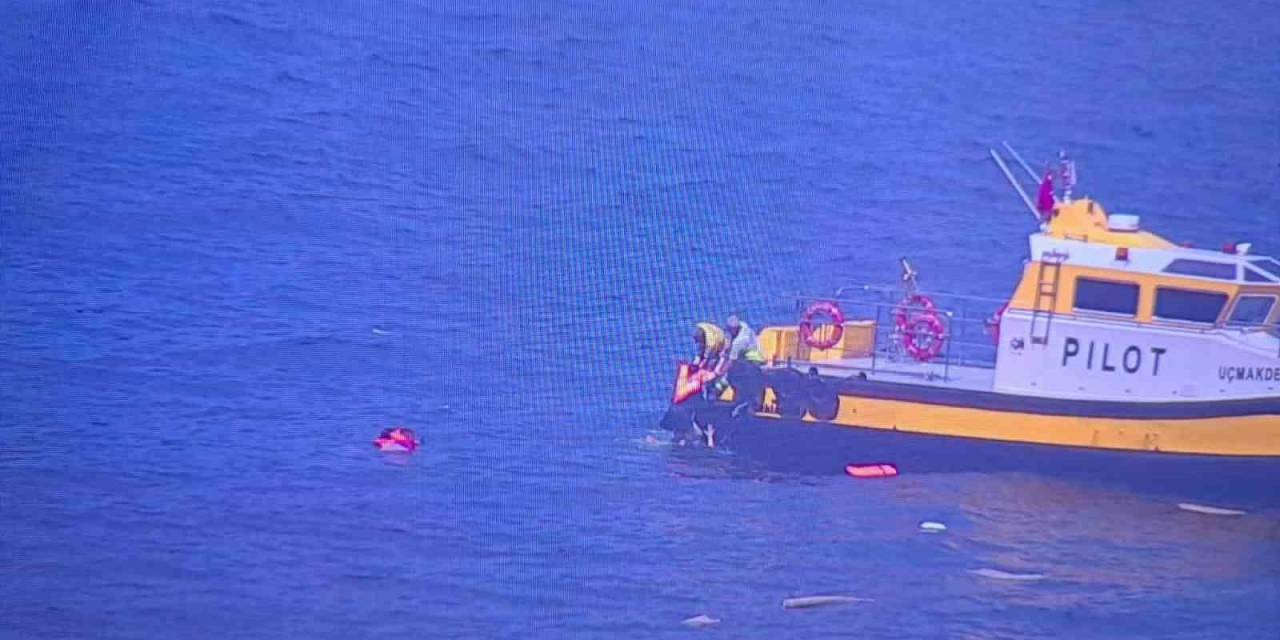 Tekirdağ’da Alabora Olan Teknedeki 4 Kişi Son Anda Kurtarıldı