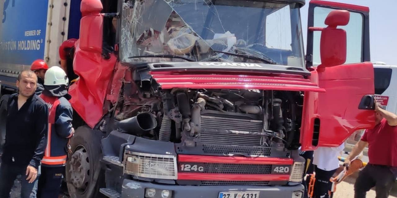 Mardin’de Tır Kazası: 1 Yaralı