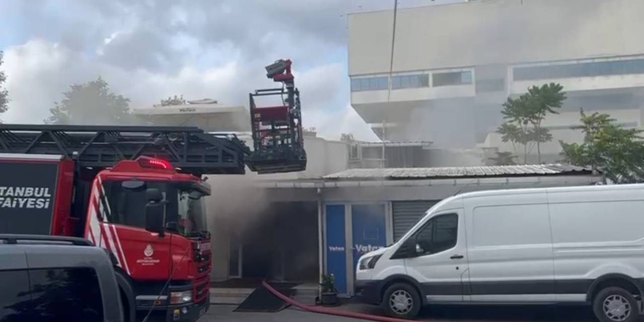 Zeytinburnu’nda Korkutan Yangın