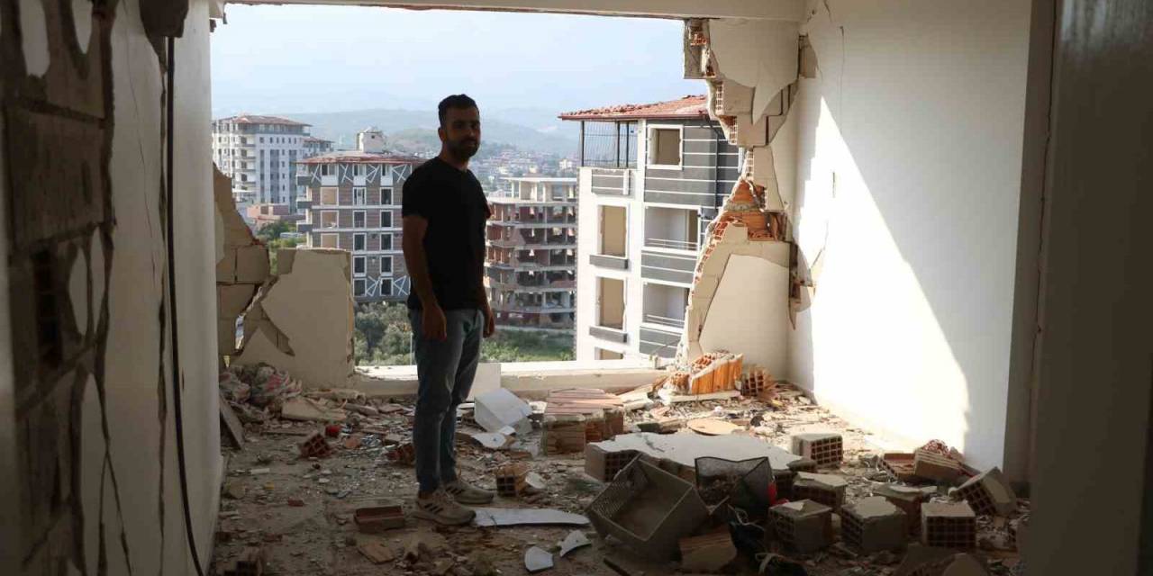 Enkaz İçerisinde Yürekleri Isıtan Yuva
