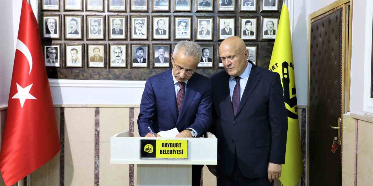 Bakan Uraloğlu’ndan Başkan Pekmezci’ye Ziyaret