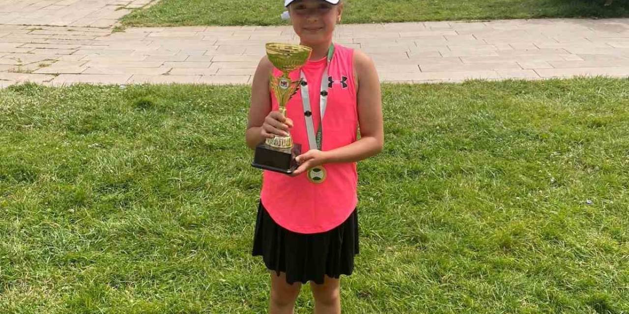 Zonguldak Tenis Deniz Spor Kulübü’ne Bir Kupa Daha Geliyor