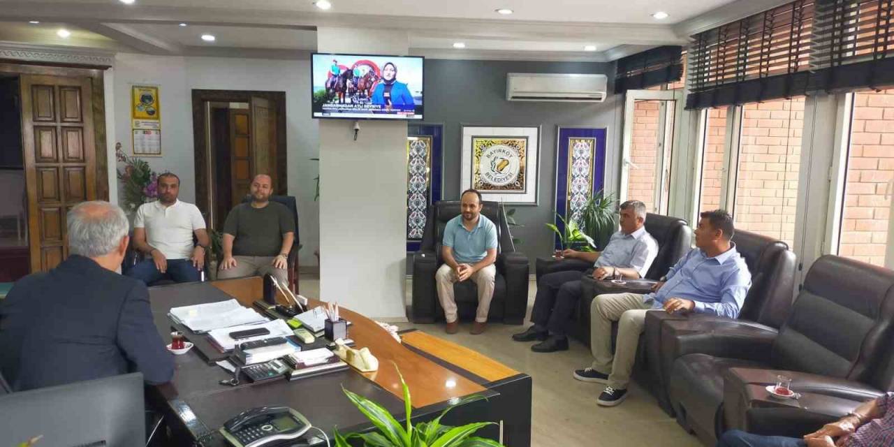 Başkan Yaman Halk Gününde Vatandaşları Dinledi