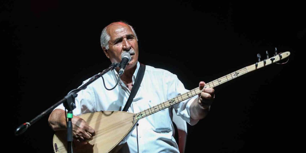 Buca’da Aşıklar Şöleni’ne Büyük İlgi