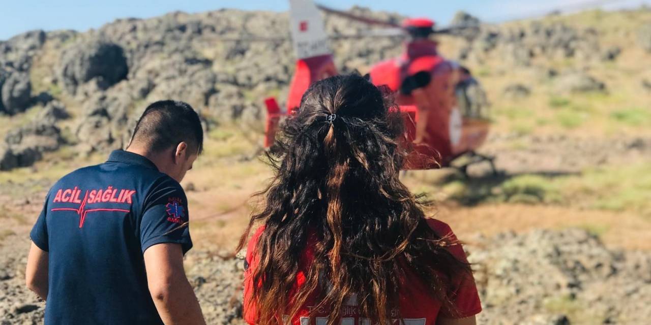 Tunceli’de Düşen Vatandaş, Ambulans Helikopterle Hastaneye Kaldırıldı