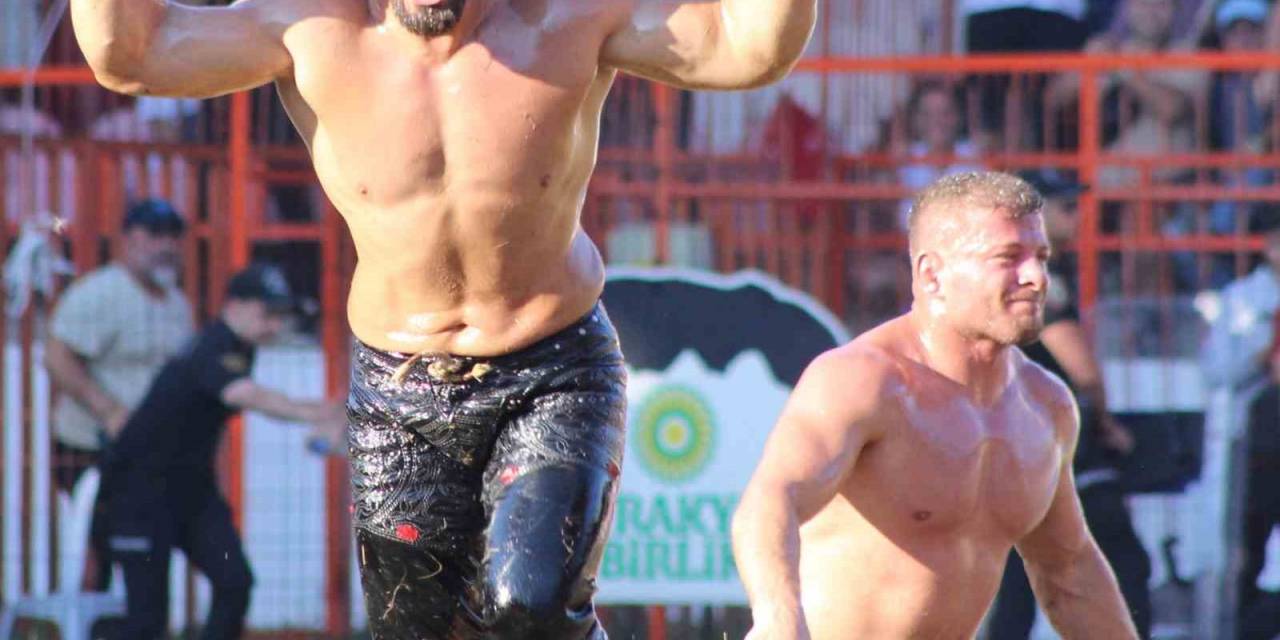 Kırkpınar’da Başpehlivan Yusuf Can Zeybek Oldu