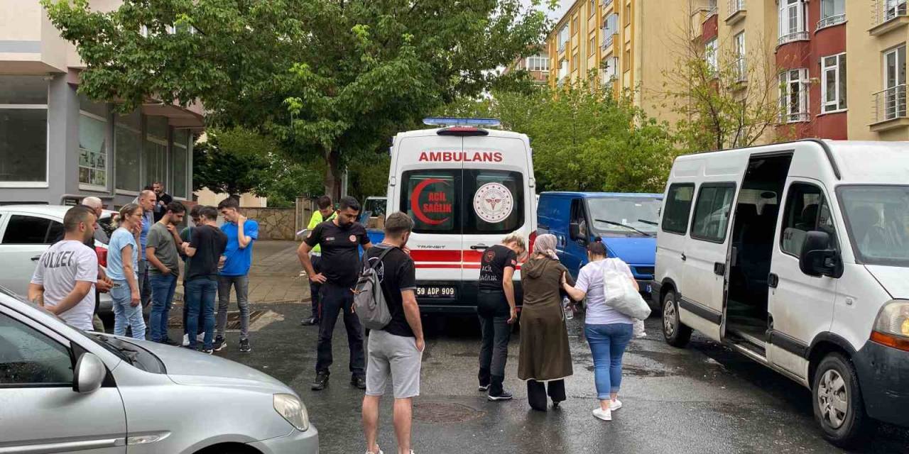 İşçi Servisinin Otomobille Çarpıştığı Kaza Kameraya Yansıdı