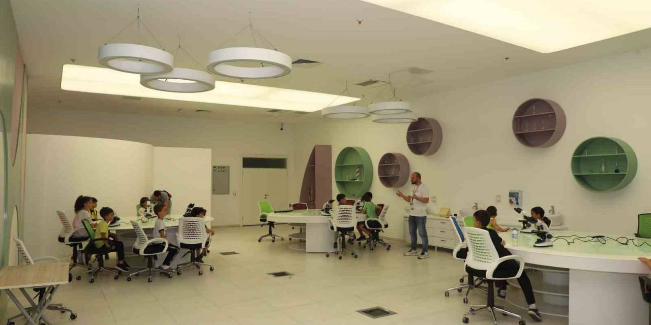 Kayseri Bilim Merkezi’nde Yaz Dolu Dolu Geçiyor