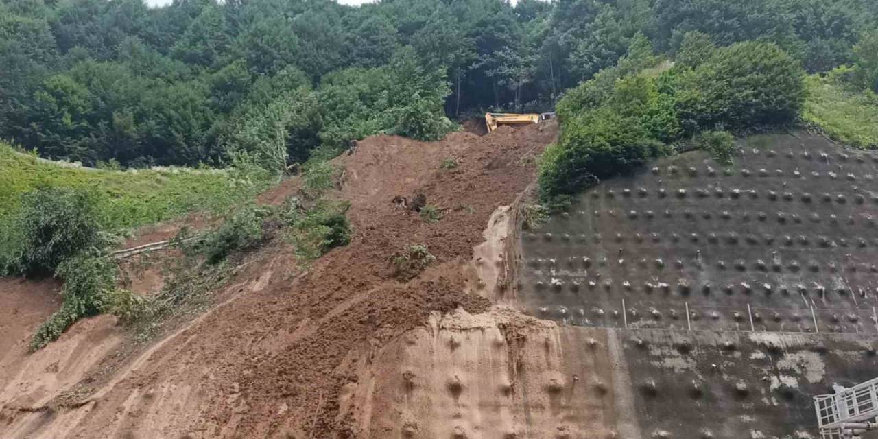 Bolu Dağı Tüneli’nde Heyelanın İzleri Siliniyor