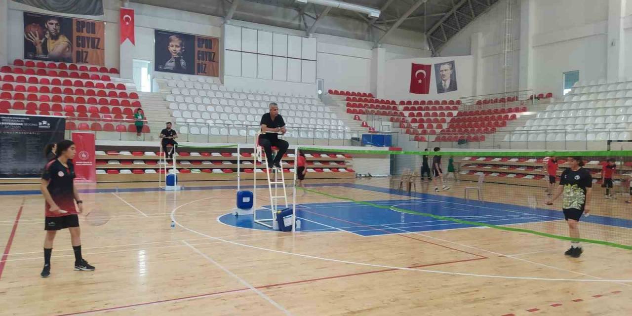 Batman’da Badminton Grup Müsabakaları Sona Erdi