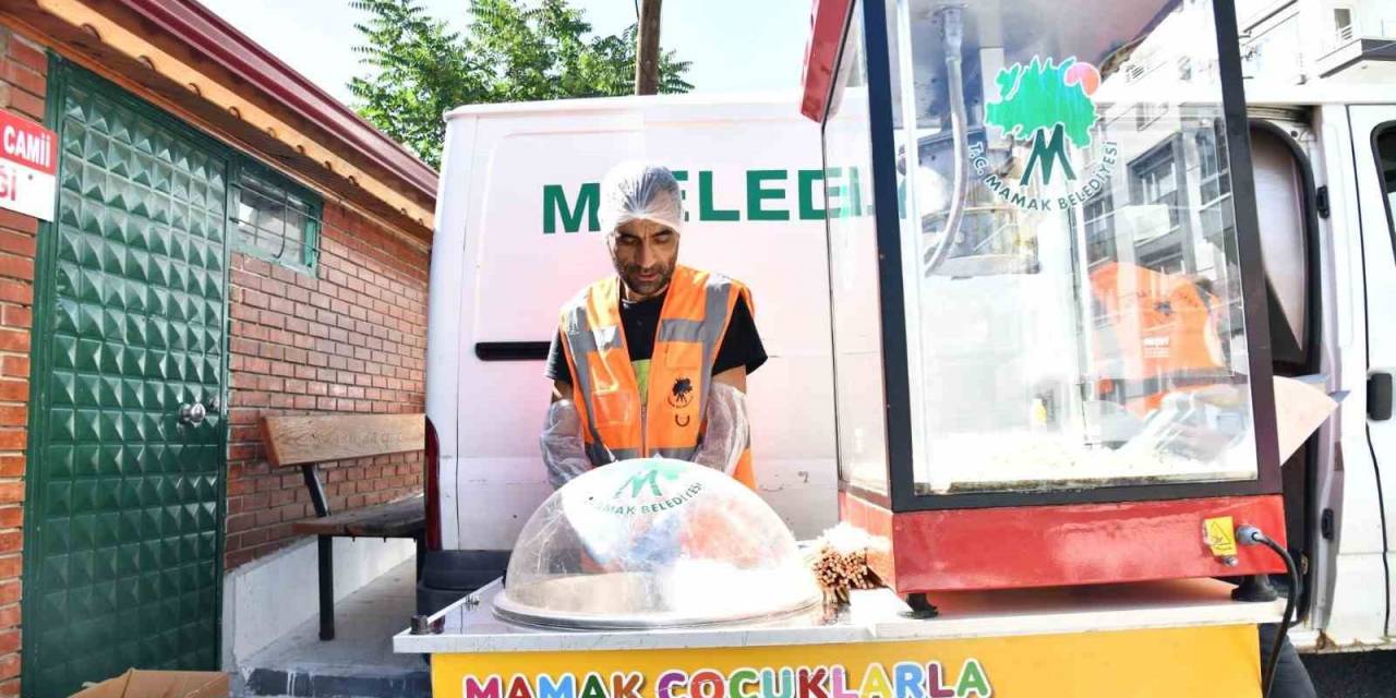 Mamak Belediyesi, Yaz Kur’an Kurslarındaki Çocuklara İkramlarda Bulundu