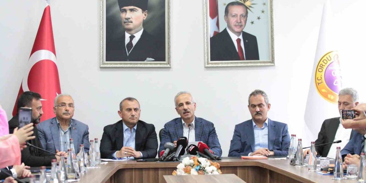 Bakan Uraloğlu Sel Bölgesi Ordu’da Konuştu: “radikal Önlemler Almalıyız”