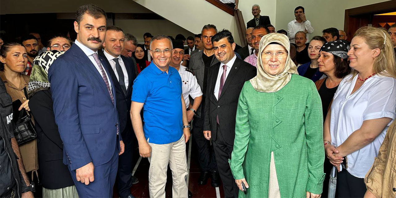 Rize Valisi Kemal Çeber Yeni Görev Yeri Gaziantep’e Uğurlandı
