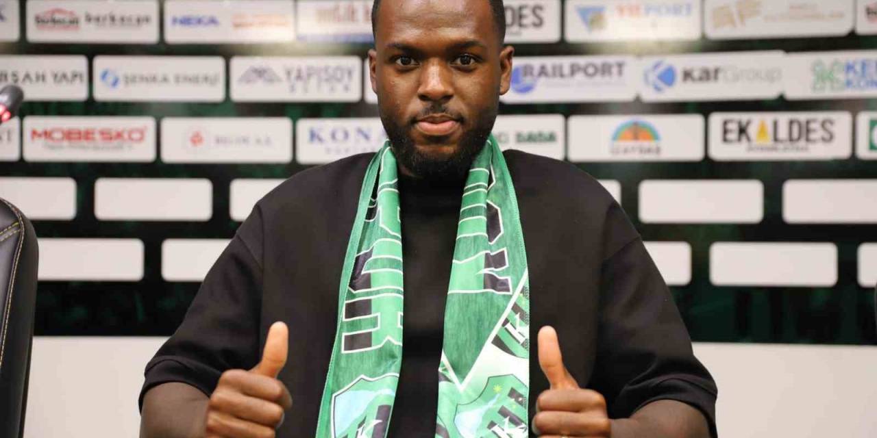 Kouakou Resmen Kocaelispor’da