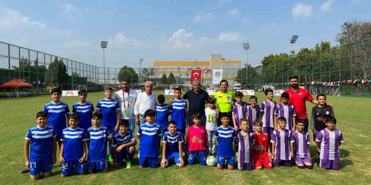 Mersin’de U-11/u-12 Minikler Şenlik Ligi Başladı