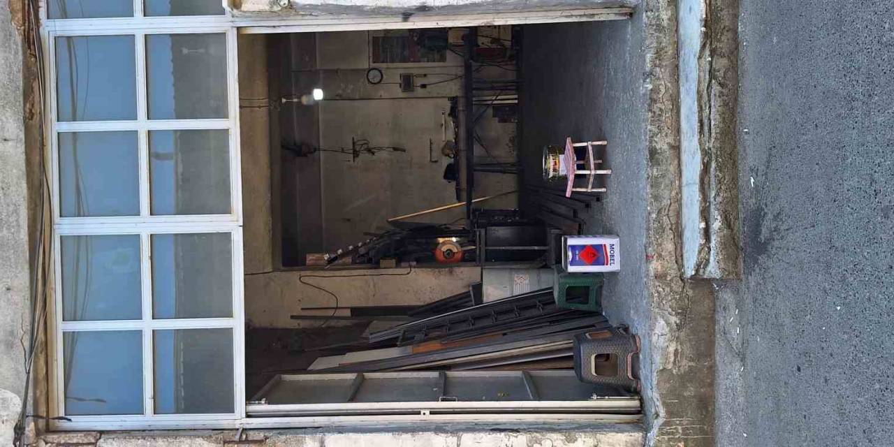 Bayrampaşa’da Atölyeden 400 Bin Tl’lik Malzeme Çaldılar