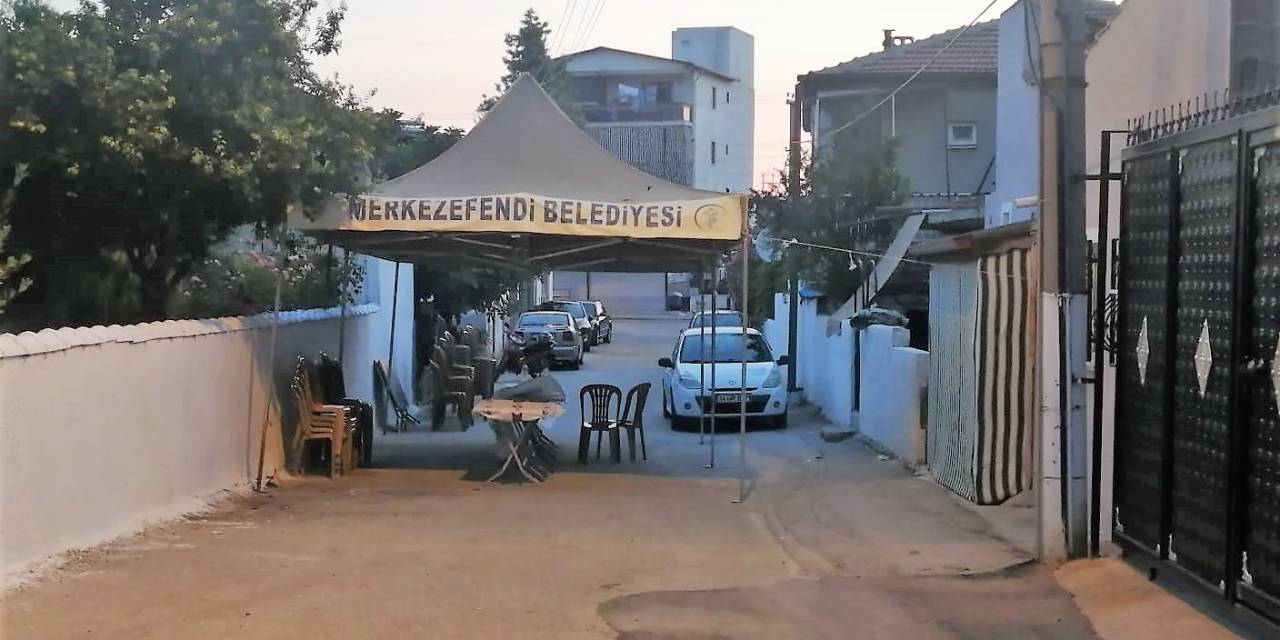 Demir Kapının Altına Kalan 4 Yaşındaki Aysima Kurtarılamadı