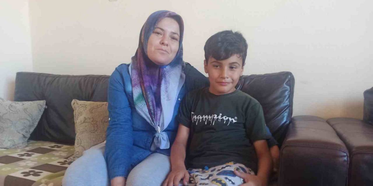 8 Yaşındaki Abdullah, 3 Yaşında Geçirdiği Kazada Gözlerini Kaybetti