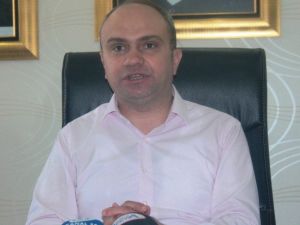 Manisa Ak Parti Teşkilatında Arınç Sesleri