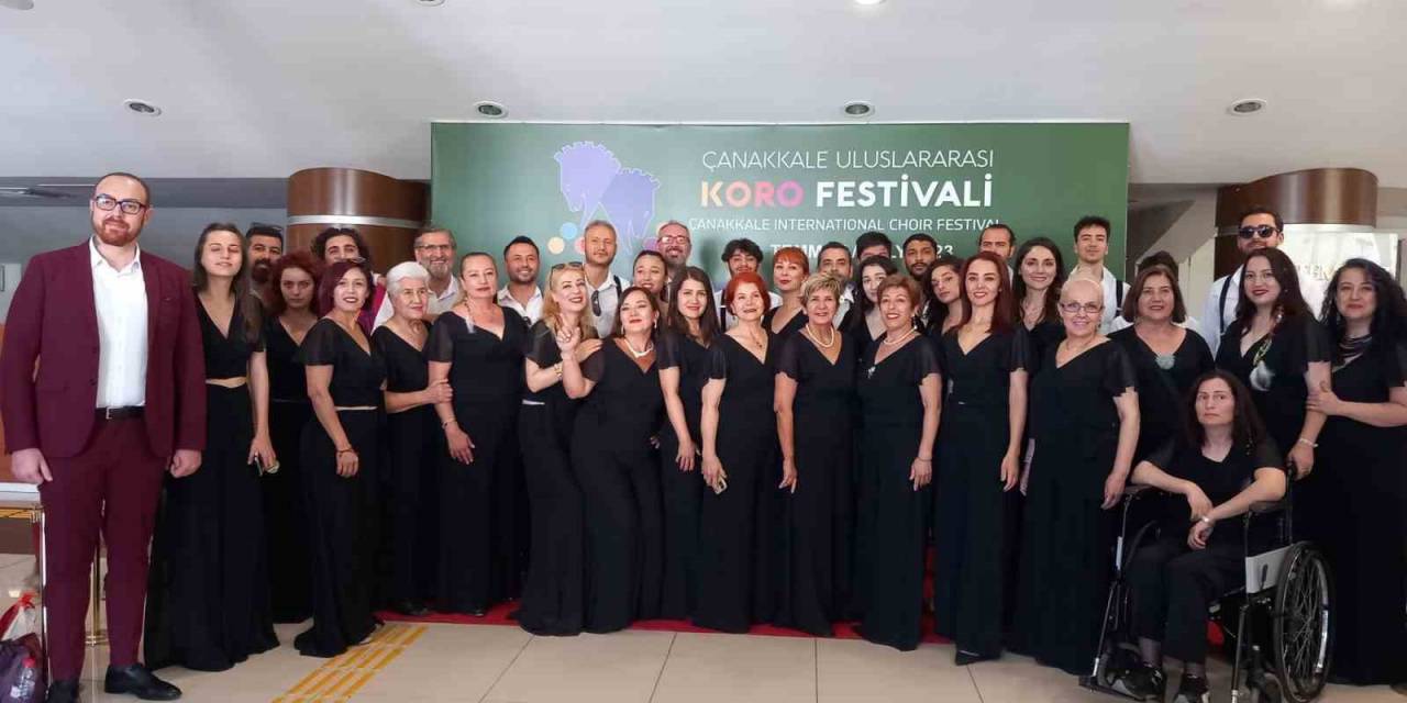 Yenişehir Belediyesi Nevit Kodallı Polifonik Korosu’na Ödül