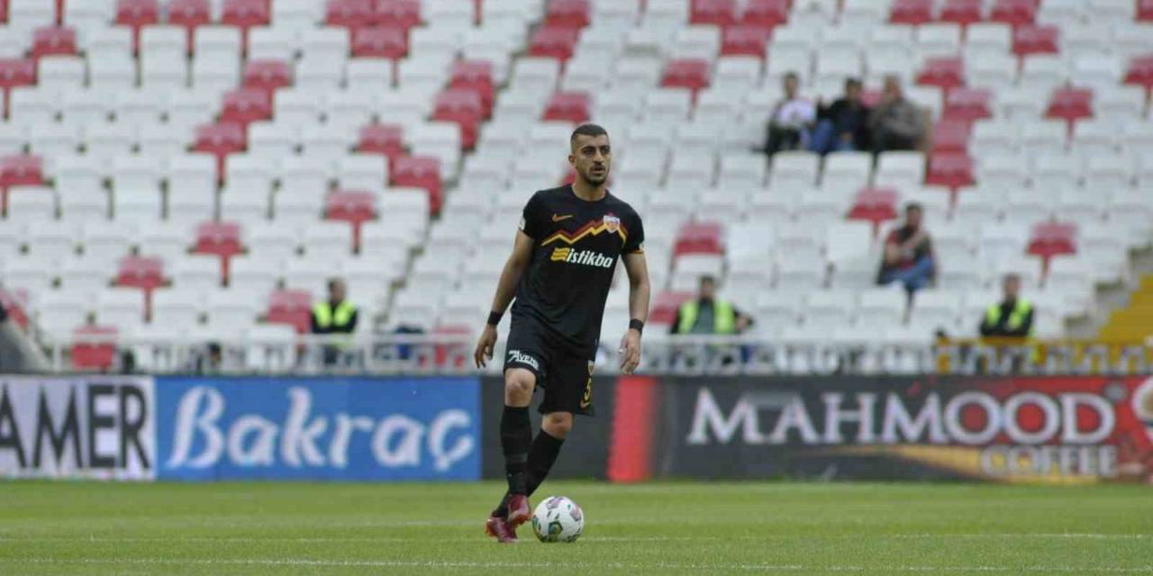 Kayserispor, Majid Hosseini İle Yeniden Anlaştı