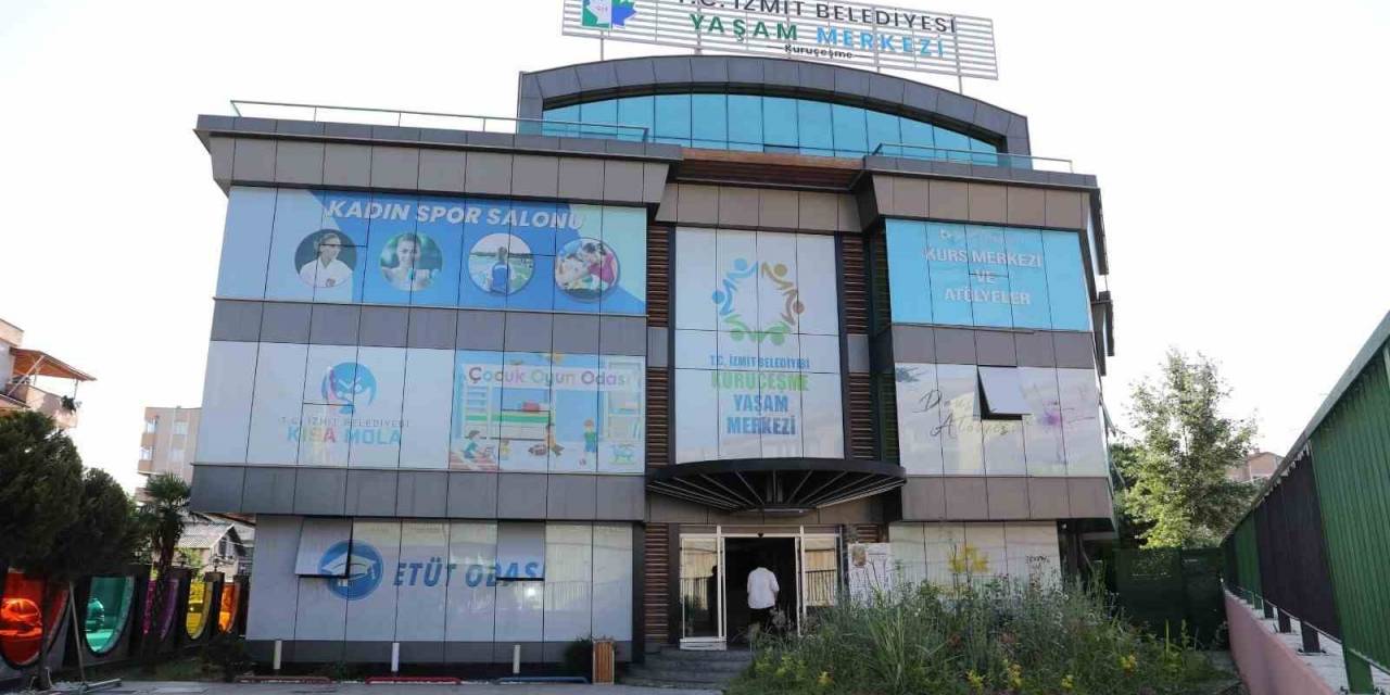 Bu Merkezde Asırlık Çınar Evi Bile Var