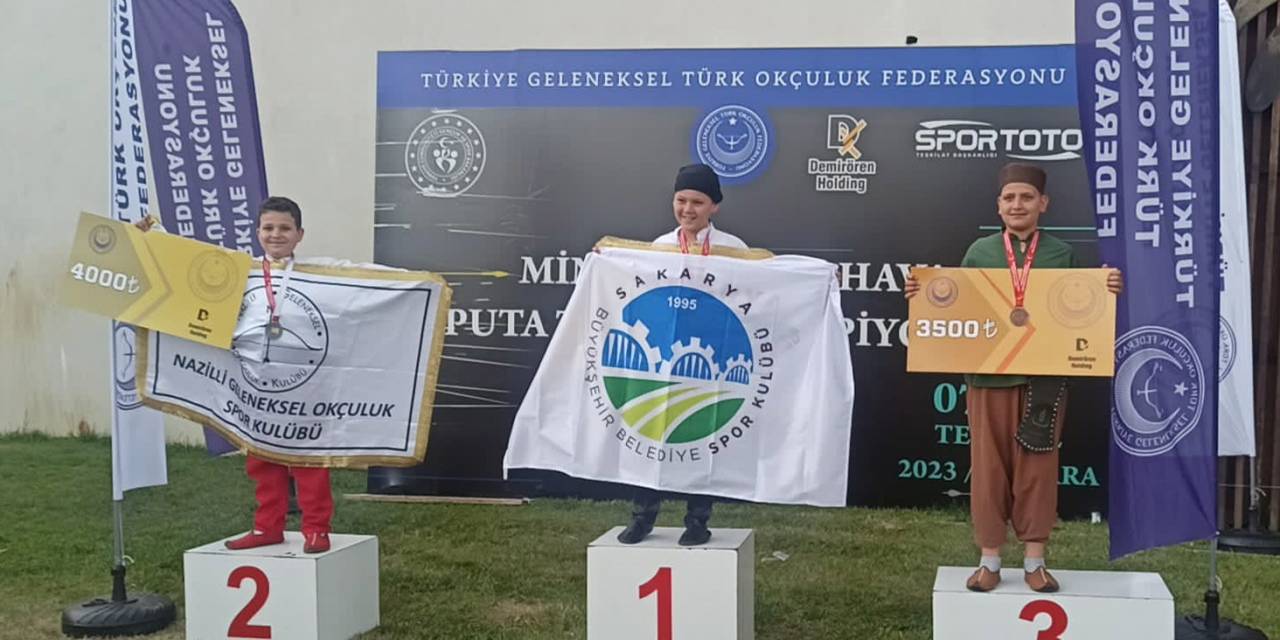 Sakarya Büyükşehir Sporcusundan Türkiye Şampiyonluğu Geldi