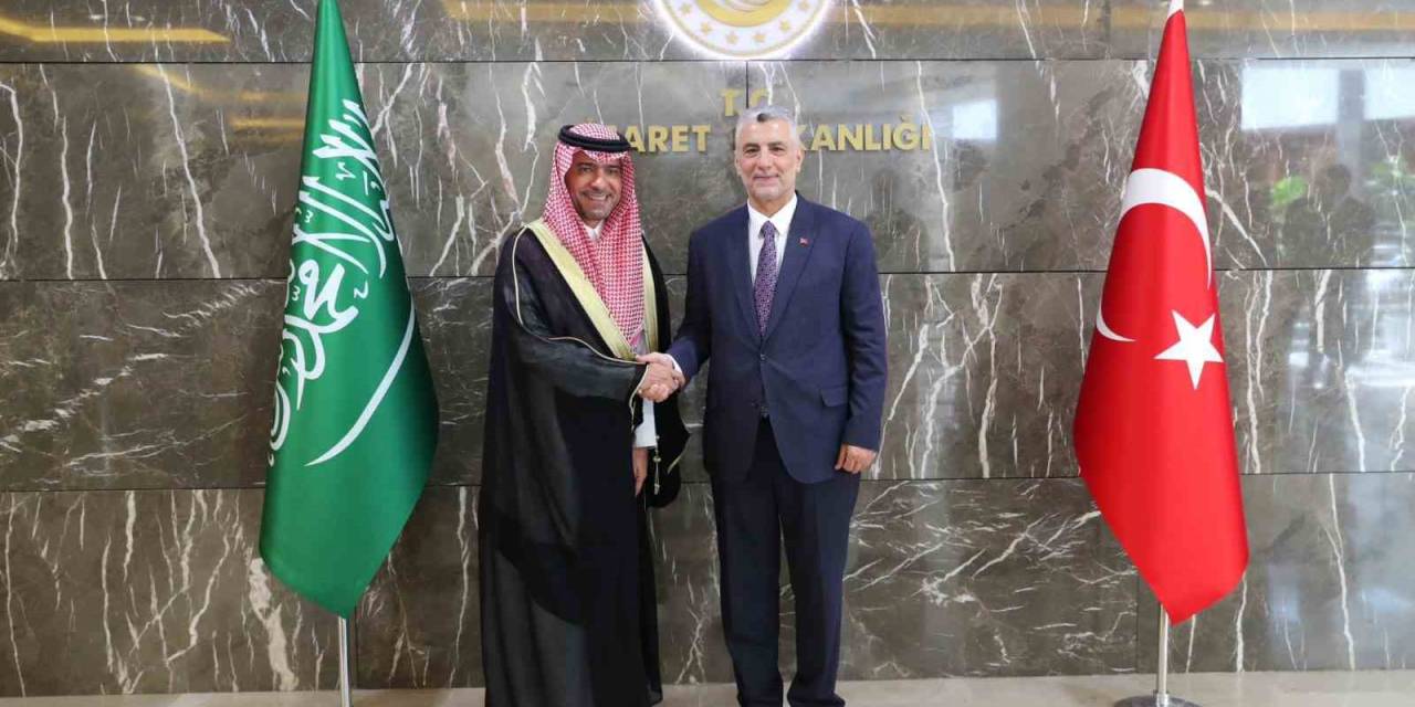 Suudi Arabistanlı Bakan Al-hogail, Ticaret Bakanı Bolat’ı Ziyaret Etti