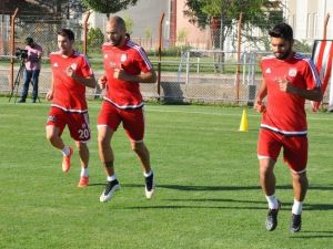 Yalçın: "Bir Maç Kazanmaya İhtiyacımız Var”
